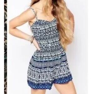 Hollister Blue Paisley Smocked Romper Sleeveless Boho Summer Sunsuit Womens